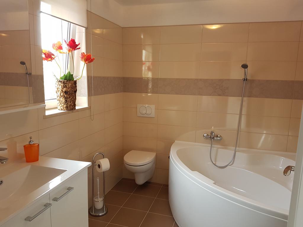 Apartment Casa Eni Drazice المظهر الخارجي الصورة